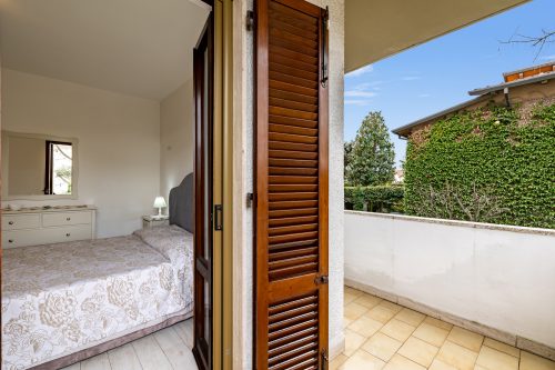 Casa al Ponte dei Marmi with Garden few Km to Sea