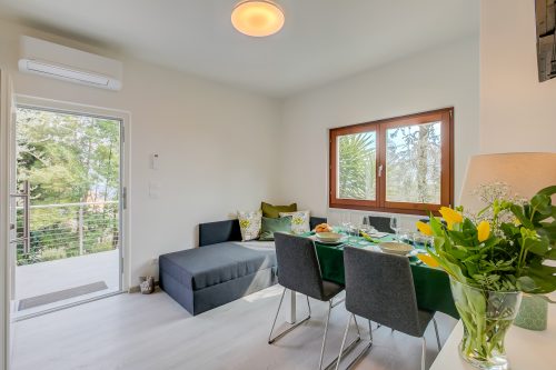 Relais Nanzello Garda Living 1 with Private Garden