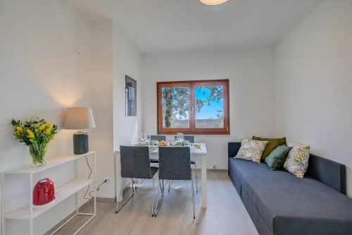 Relais Nanzello Garda Living 2 with Private Garden
