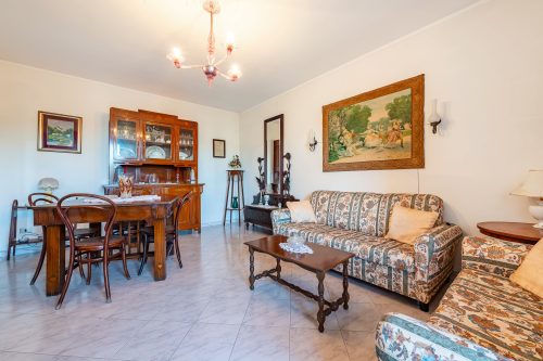 Porta Di Mare Apartment with Balcony and A/C