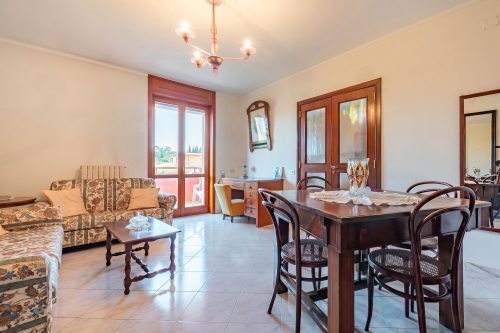 Porta Di Mare Apartment with Balcony and A/C