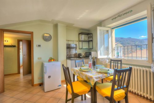Petit Bijou De Stresa 2 mins to Lake Maggiore