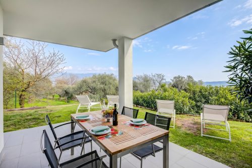 Casa Oleandri Shared Pool & Lake View