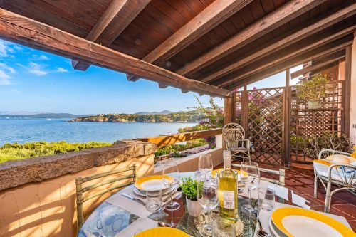 Punta Volpe Home With Pool