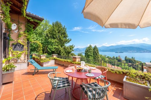 Il Dipinto Sul Lago Stresa Center: Terrace and Garden
