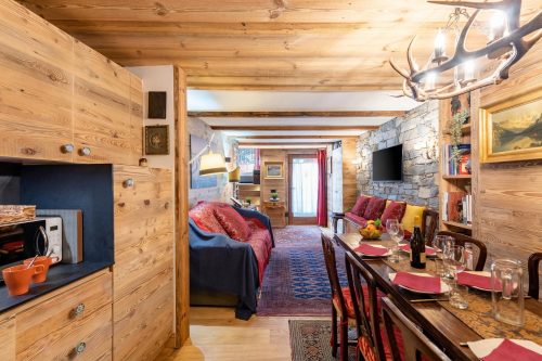 Beautiful Apartment In Courmayeur