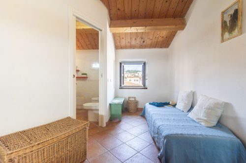 Una Mansarda Nell'isola