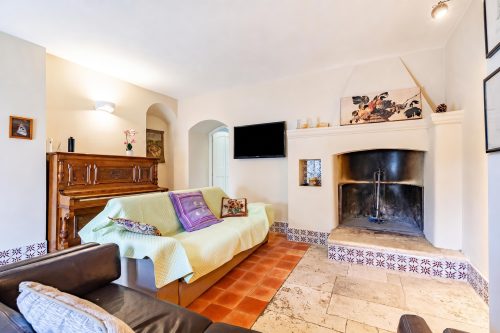 Nella Apartment With Pool