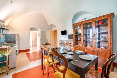 Nella Apartment With Pool