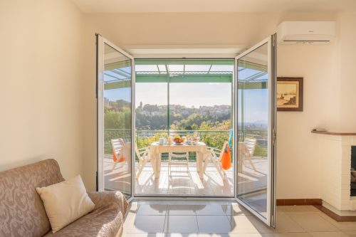 Bright Apartment Private Parking Naples