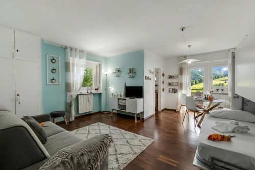 Studio Blue Petit with Mountain Balcony Views