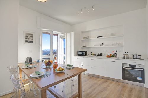 Luce - Lake View Balcony Apartment in Stresa Hill
