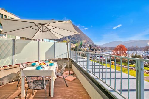 Sogno Sul Lago, Lakefront Balcony