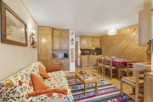 Appartamento Quota 1800 for 4 + ski storage