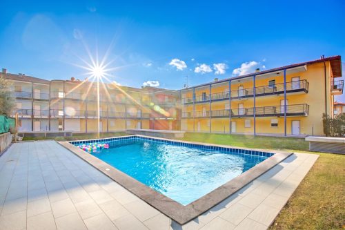 Torbolino - Apt with Balcony. Pool & Views