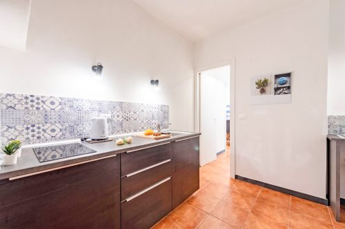 Yard Apartment with Balcony in Vernazza