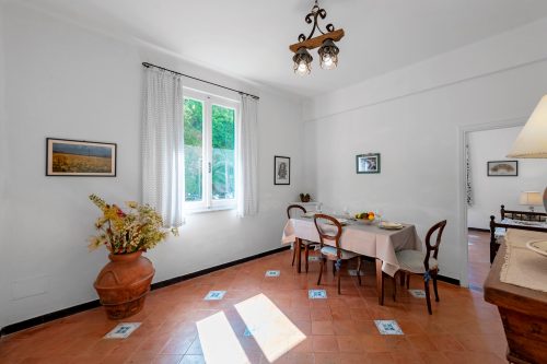 Middle Apartment Vernazza