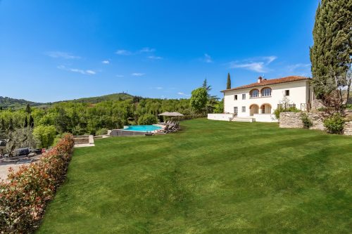 Villa Chimera Green 10 with Pool & Gym