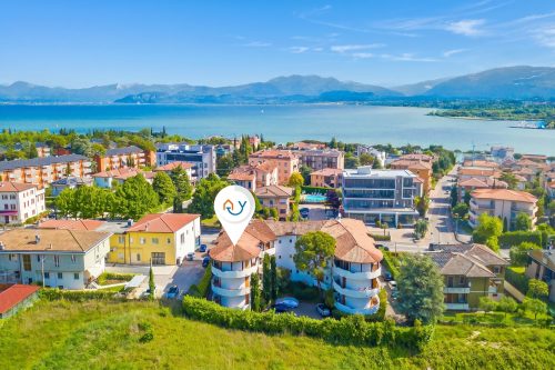 Missy Apartment Peschiera del Garda Studio w/ Parking