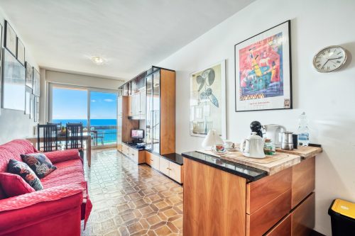 Casa 3 Ponti with Sea-View Balcony and Parking