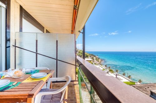 Casa 3 Ponti with Sea-View Balcony and Parking