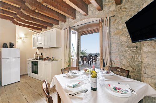 Agriturismo Apartment Garda Heated Pool