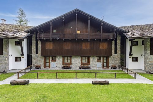 Plan Gorret Wonderful Apartment In Courmayeur