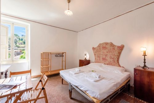 Basilico House In Mulinetti - 10min walk from Beaches