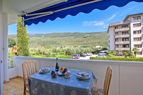 Garden & Surf By Rossana - Pool and Garden Apartment