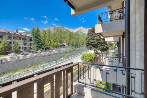 Comfort Tra Fiume E Pini with Shared Garden and Balcony