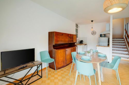Comfort Tra Fiume E Pini with Shared Garden and Balcony
