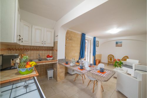 Villa Felloniche Sea-View Terrace Apt 250m to Beach