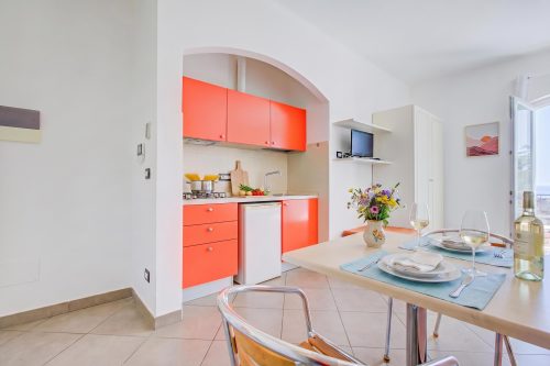 Seaview Pool Retreat - M19