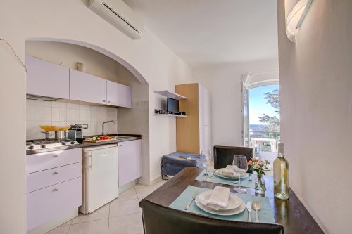 Seaview Pool Retreat - M10