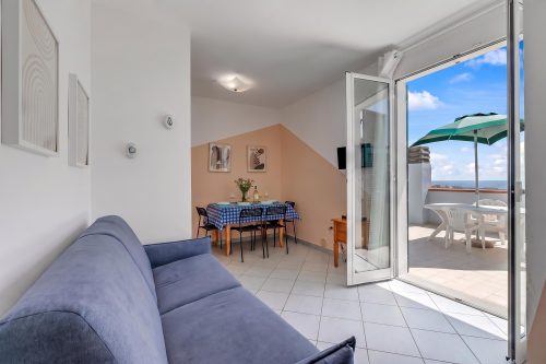Seaview Pool Retreat - B29