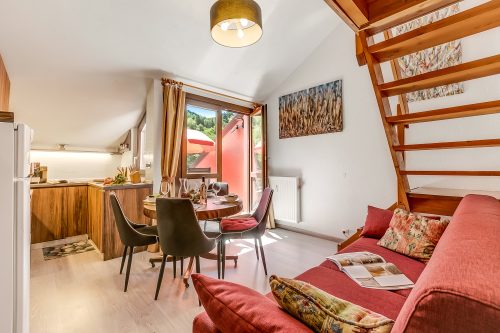 Appartamento Alpine Inspiration for 4 with Balcony