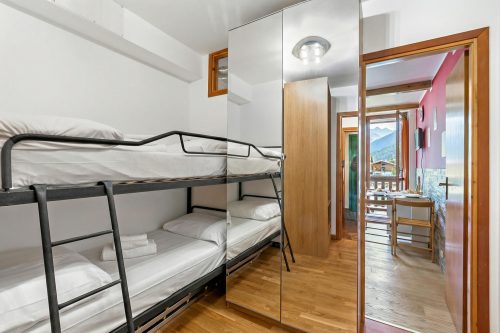 Studio Valleverde 26B Ski-in/out with Balcony