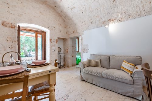 Lamia Terra 3BR, Terrace & BBQ