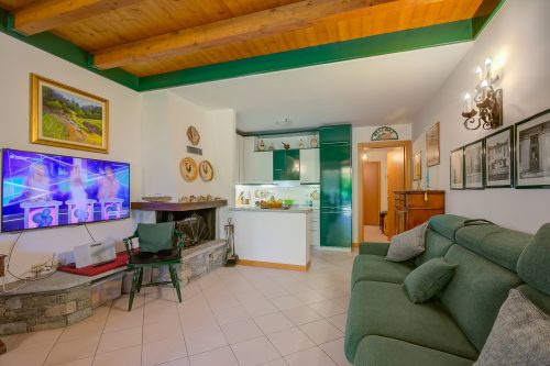 The Green Emerald Family Retreat with Private Garden