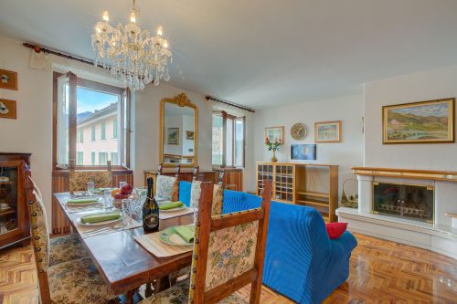 Lake Garda Home - 3BR with Balcony Views