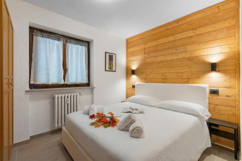 Rochebrune 6th - Flat with Balcony for 4