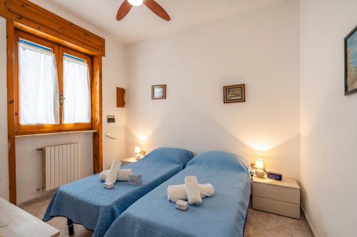 Casa Torre San Giovanni 2-Bed Apt near Beach