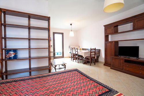 Casa Pascoli with Veranda Dining near Sandy Beach