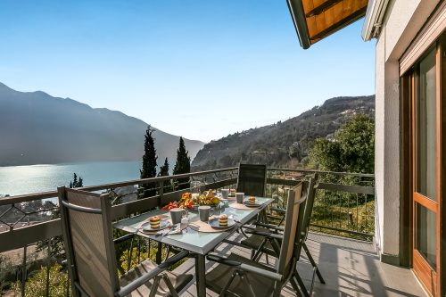 Casa Dei Nonni Tremosine 2 with Lake View Terrace