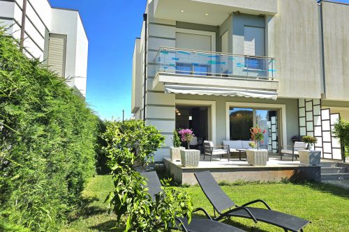 Perla Holiday Homes 276