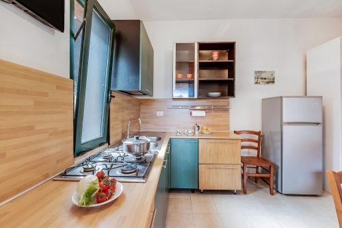 Basilico Among Greenery And Sea - Airco