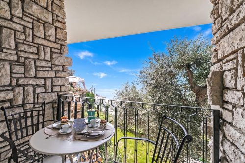 Boutique apartment Giove with Pool