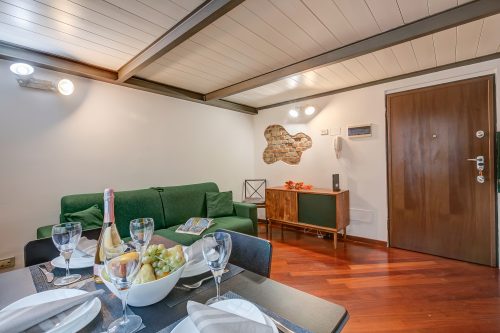 Elegant Loft in CityLife – Wifi - A/C -