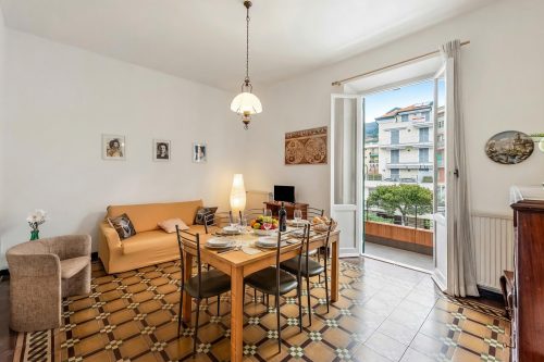 Amiadò Apartment with Sea View Balcony