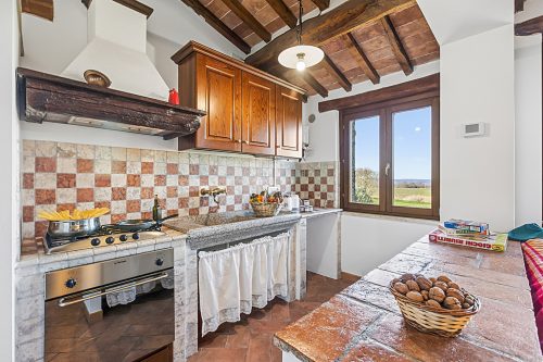 Sorgenti Pitigliano 2 with Shared Pool and Terrace